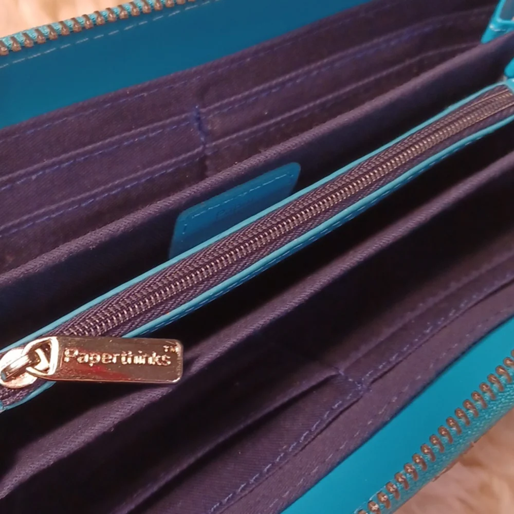 Wallet - Picture 12 of 15